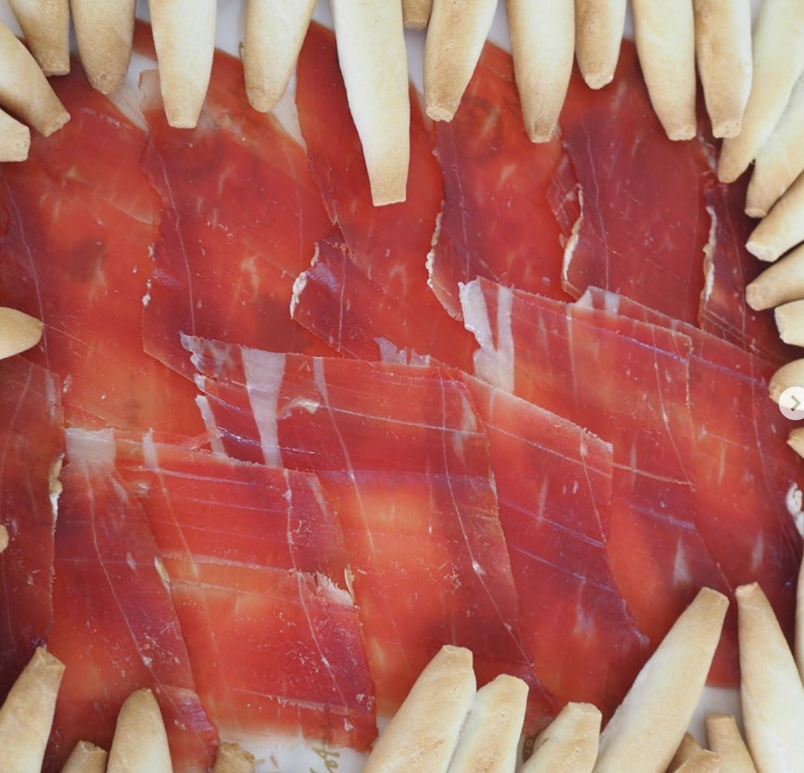 Golden Hog jamon Iberico de bellota 5J & Picos.png
